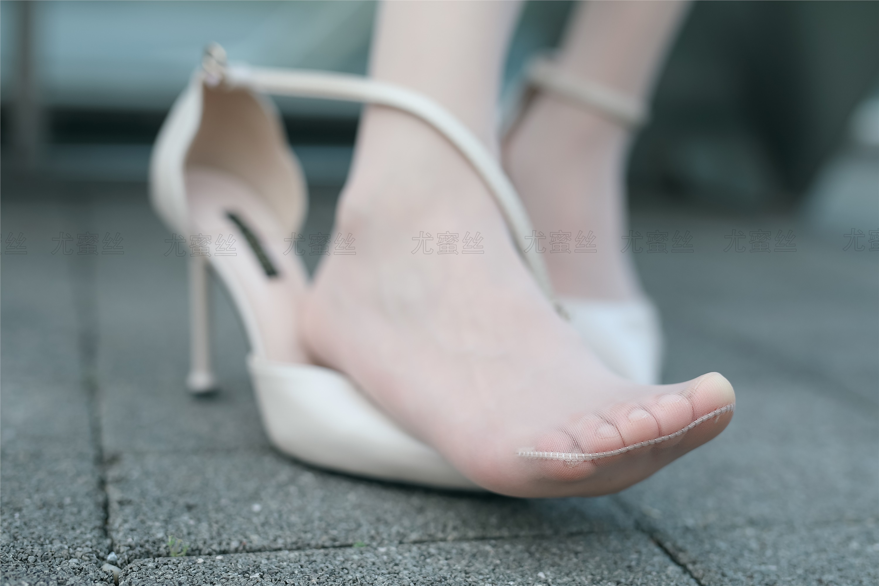 尤蜜丝 穿搭写真 NO.023